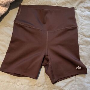 ALO Yoga Women's Espresso Bike Shorts